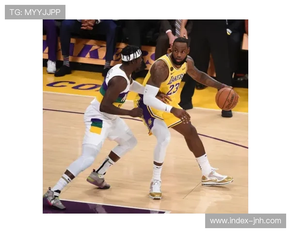 詹姆斯对阵锡安战绩11胜1负,生涯交手记录占据绝对优势 詹姆斯对阵锡安战绩11胜1负,生涯交手记录占据绝对优势